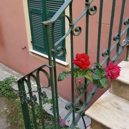 Kwatera prywatna Il Verde E Il Silenzio In Centro Citta Genua